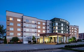 Courtyard By Marriott Charleston Downtown/Civic Center